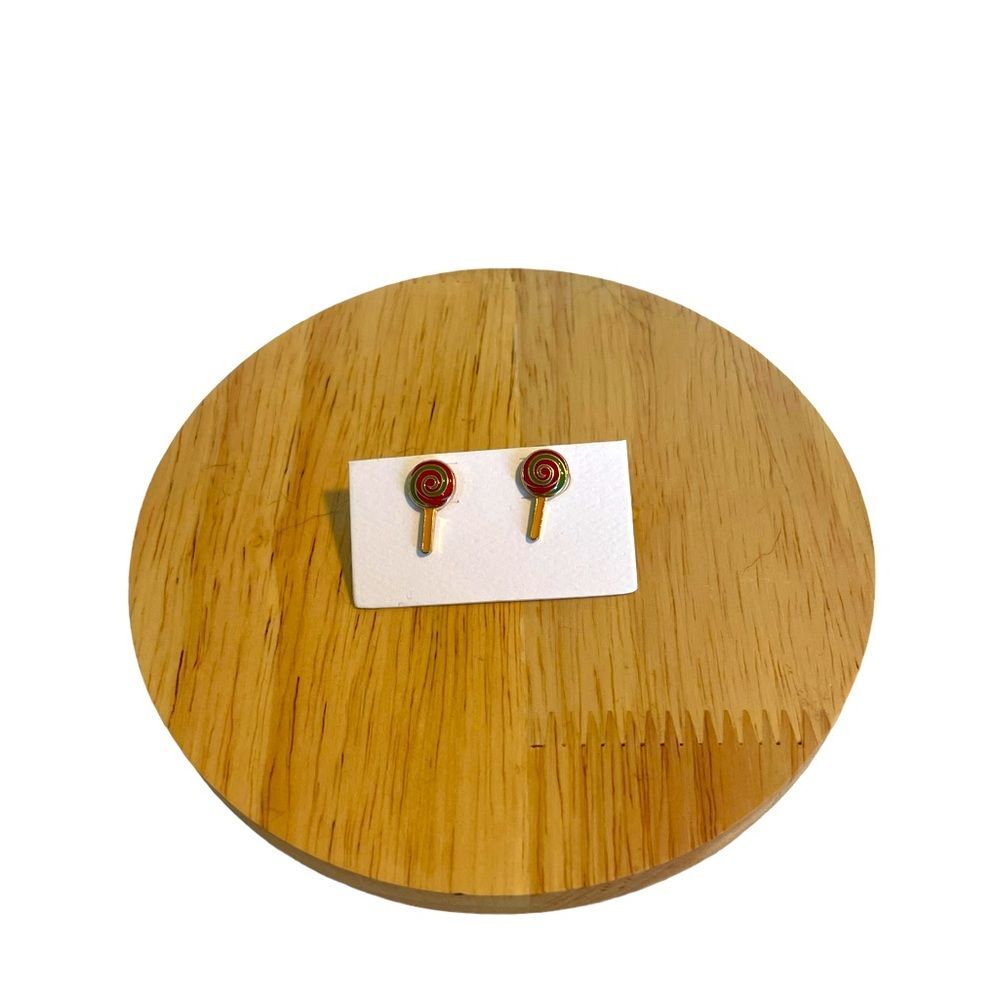 FREE Christmas earring with $35 purchase